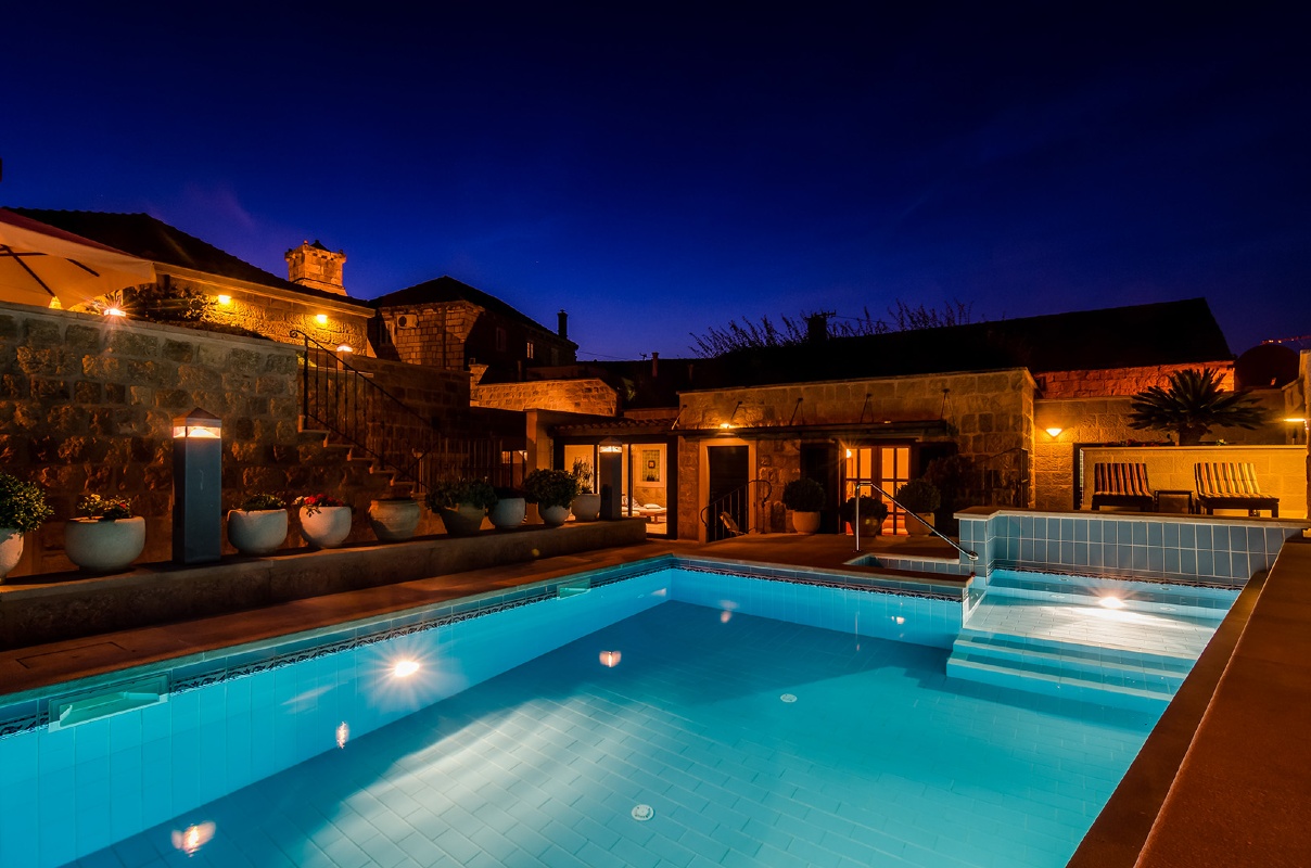 Studio Antica, Apartment with private swimming pool