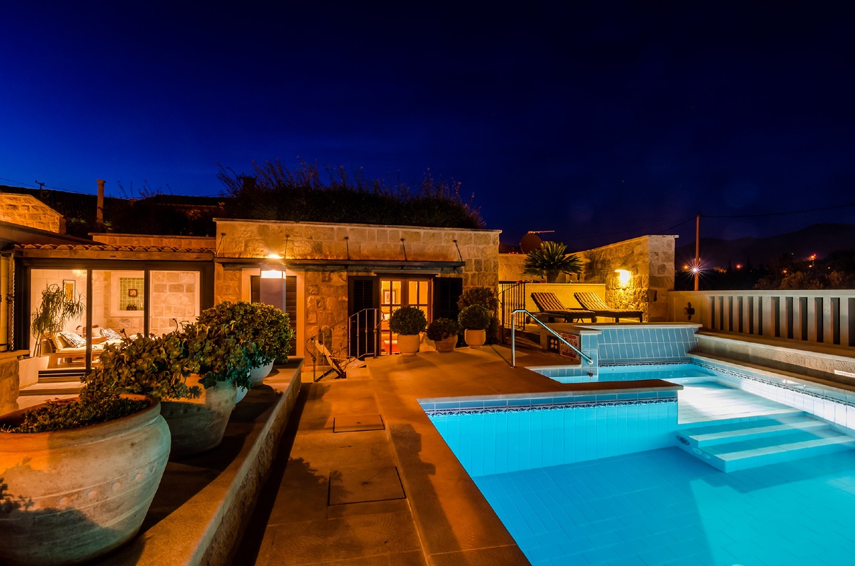 Studio Antica, Apartment with private swimming pool