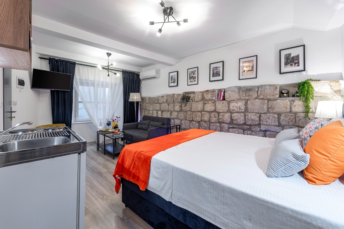 Old Town FANtastic 2