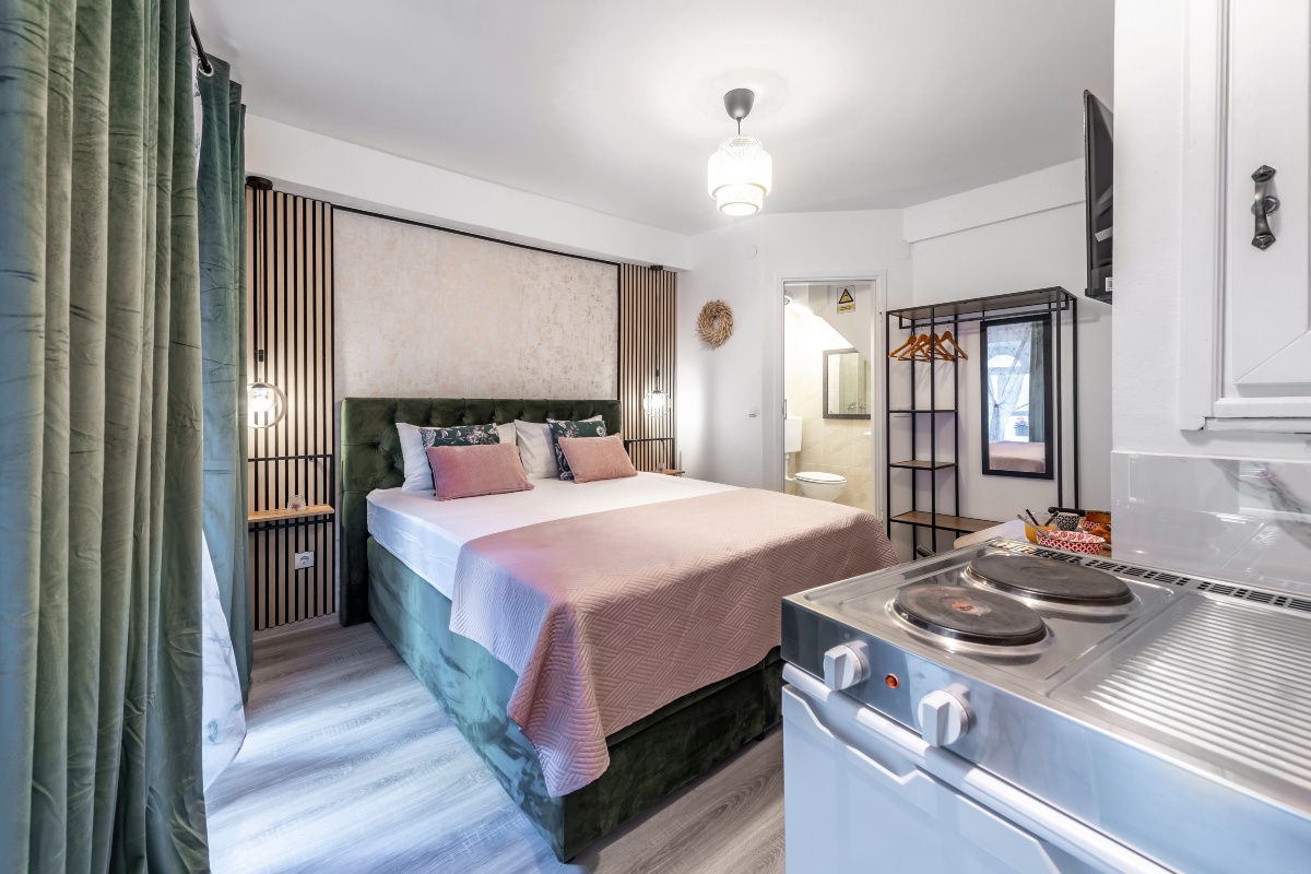 Old Town FANtastic 1