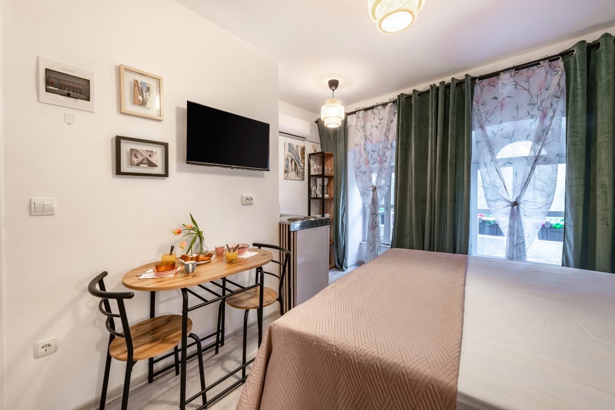 Old Town FANtastic 1