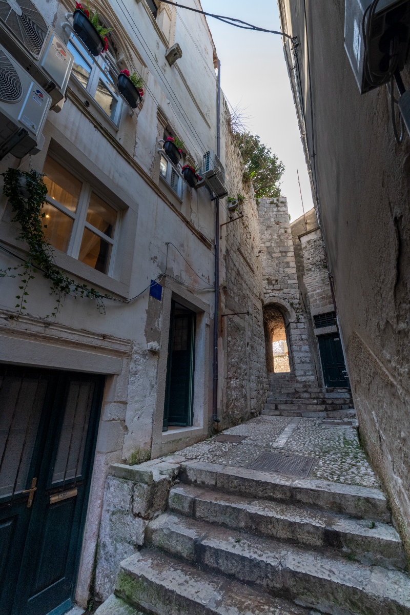 Old Town FANtastic 1