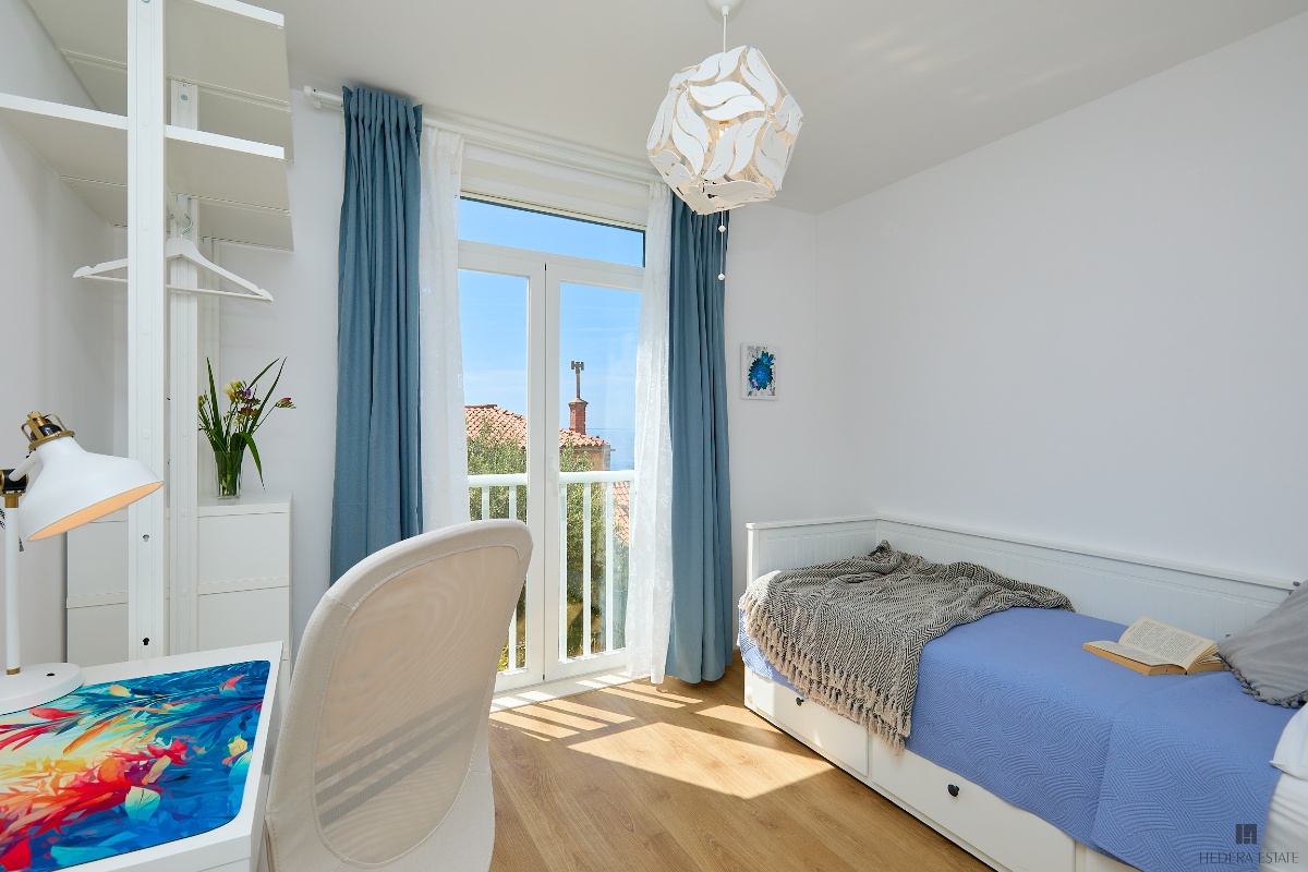 Apartment Hedera A9 - Ploce area, above the Old Town of Dubrovnik