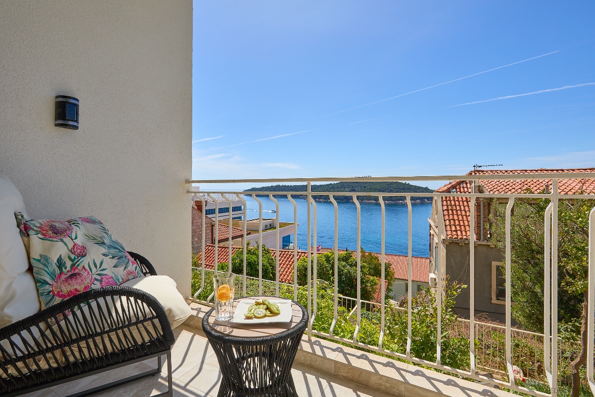 Apartment Hedera A9 - Ploce area, above the Old Town of Dubrovnik