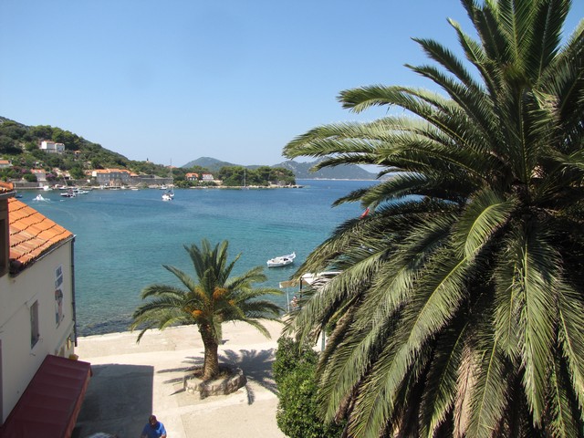 Villa Hedera XI | Villas rental Dubrovnik | Hedera estate Sleeps 8<br />4 double bedrooms<br />3 bathrooms<br />Large terrace, sea view<br />Located on Island of Kolocep<br />Distance from Dubrovnik: 20 minutes drive with ferry boat