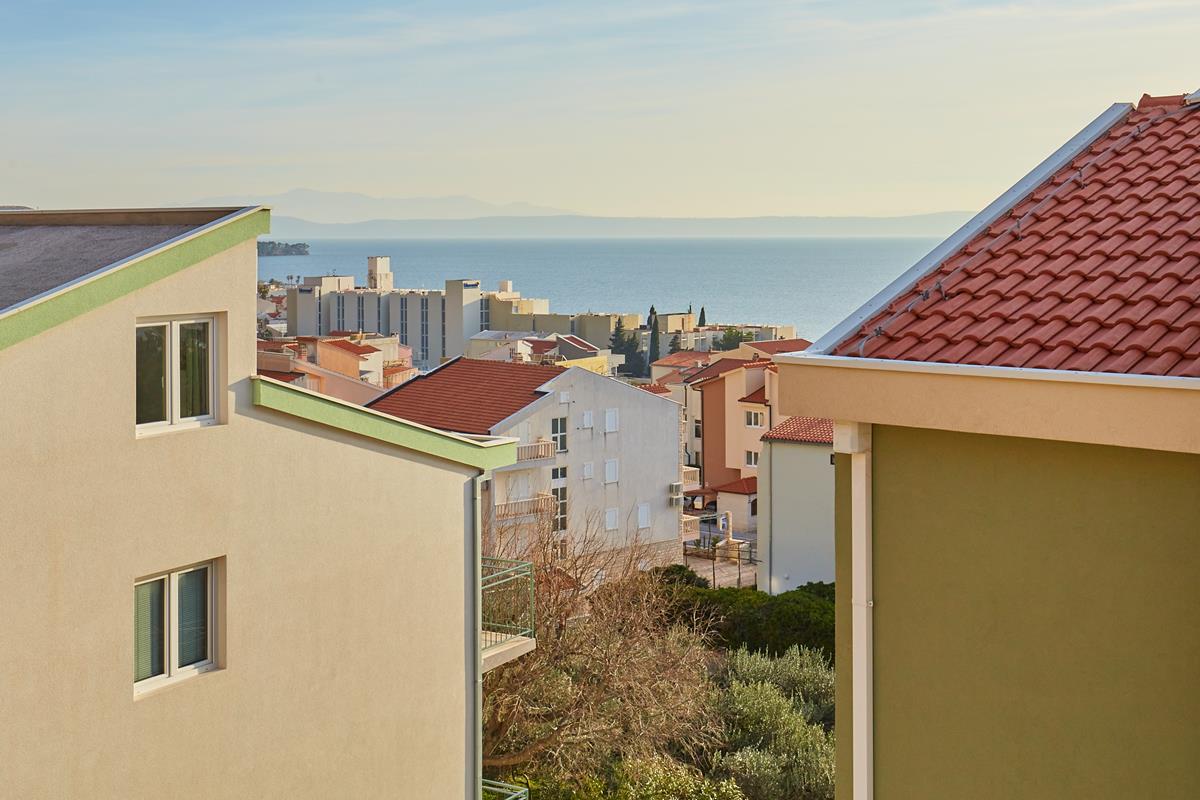 Apartments Zelic Tucepi Yellow  Apartment 1322, Tučepi, Makarska Riviera, Split region