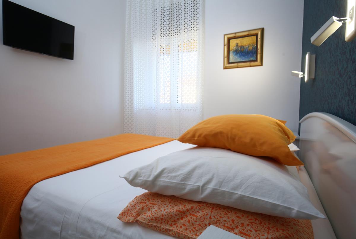 Marmont 700, Split, Split, Split region