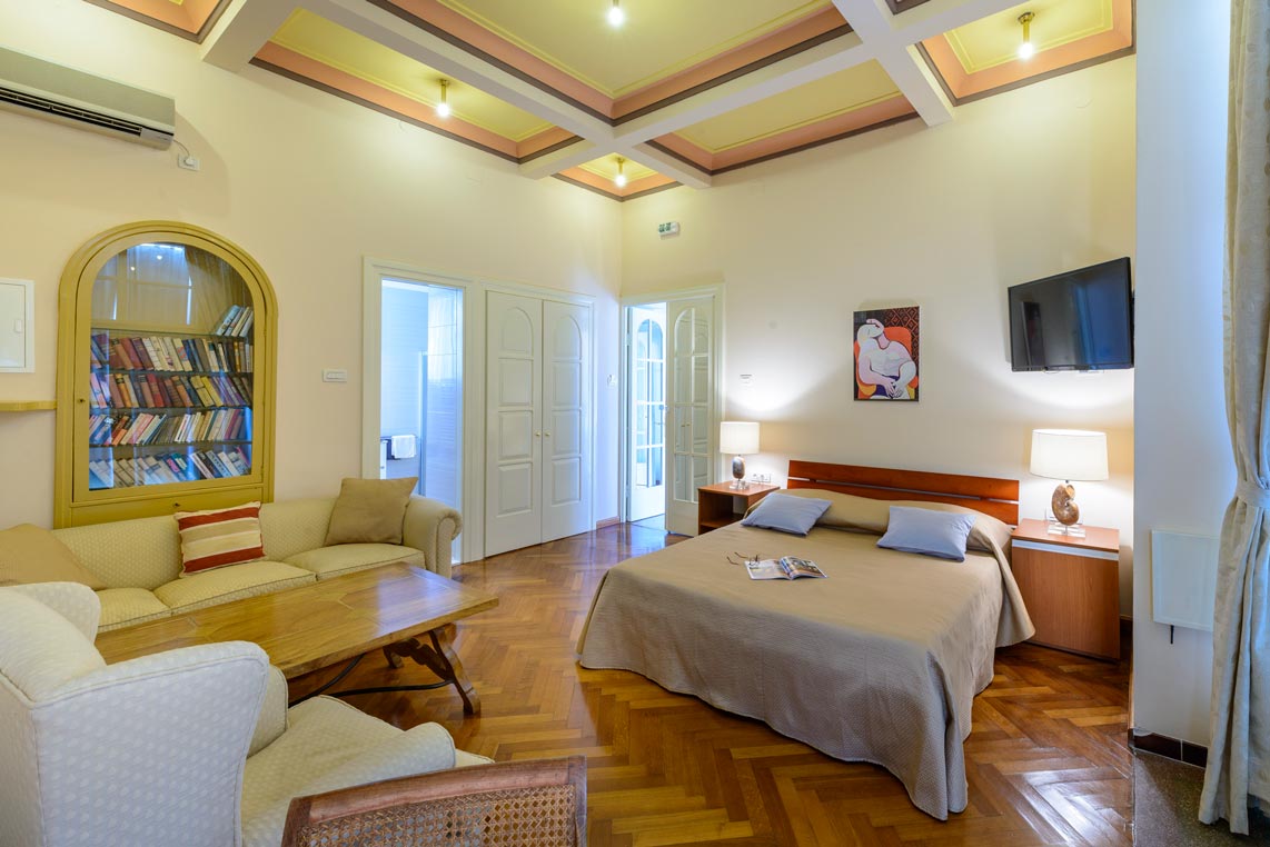 Villa Mediteran 769, Dubrovnik - walking distance to Old Town, Dubrovnik, Dubrovnik region